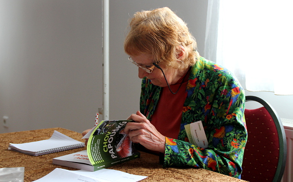 Chov papoušků je už několikátá kniha Rosemary Low, která vychází v češtině. Brzy na ni na Ararauně přineseme recenzi. (Foto: Jan Potůček, Ararauna.cz)