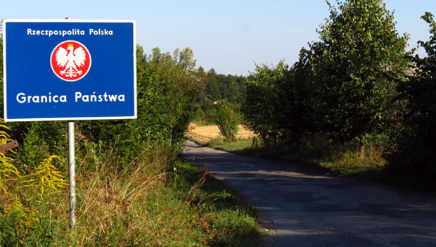 Šesté pásmo ochrany proti ptačí chřipce, tentokrát na Náchodsku. Ohnisko nákazy je v Polsku