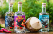 Výrobce rumu věnuje z každé prodané lahve dolar na ochranu kakaduů hnědohlavých